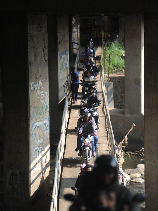 Jembatan alternatif menuju kawasan Puncak Sukabumi