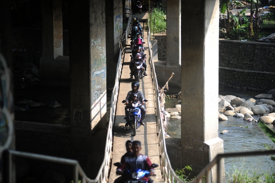 Jembatan alternatif menuju kawasan Puncak Sukabumi