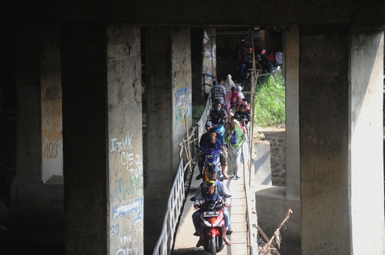 Jembatan alternatif menuju kawasan Puncak Sukabumi