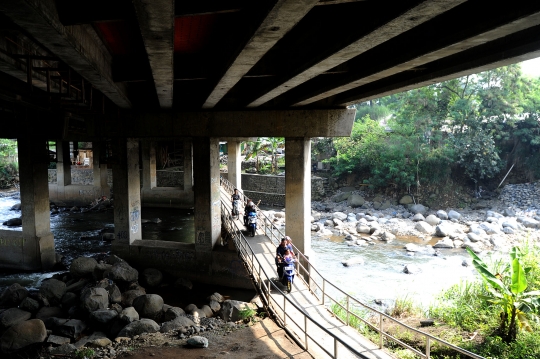 Jembatan alternatif menuju kawasan Puncak Sukabumi