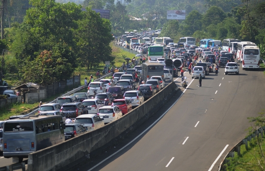 Kawasan Puncak macet