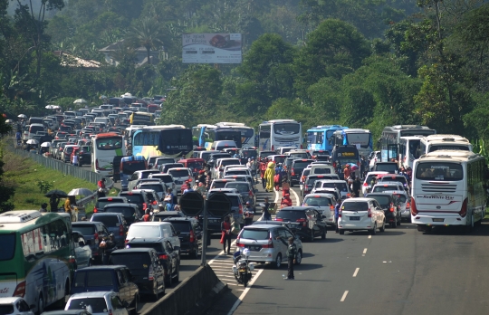 Kawasan Puncak macet