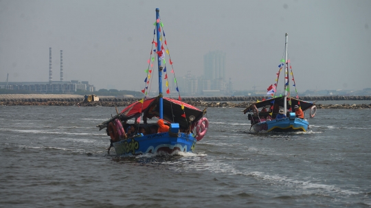 Habiskan libur Lebaran dengan perahu wisata Ancol