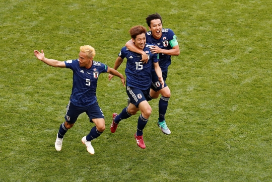 Jepang taklukan Kolombia 2-1