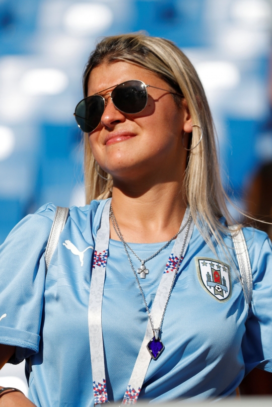 Pesona suporter cantik Uruguay di Piala Dunia 2018