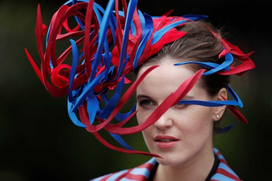 Melihat uniknya topi Bangsawan Inggris di Royal Ascot