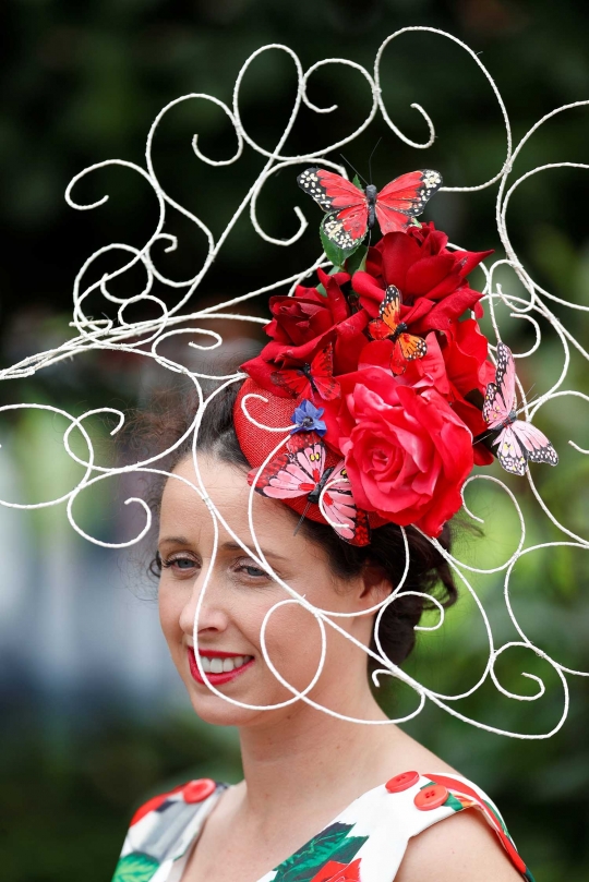 Melihat uniknya topi Bangsawan Inggris di Royal Ascot