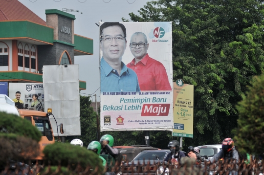 Masa tenang Pilkada 2018, atribut kampanye masih beredar di Bekasi