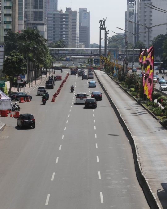 Libur nasional Pilkada, jalan di Jakarta sepi dan lengang