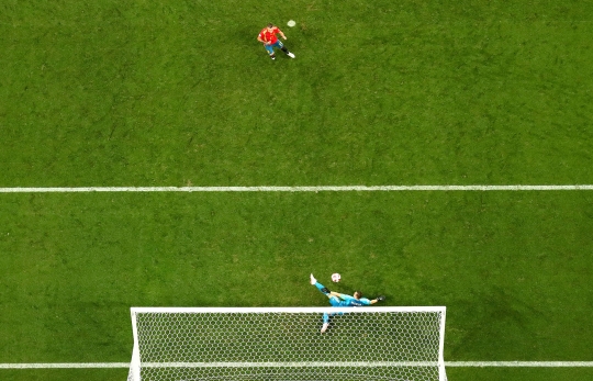 Dramatis, Rusia singkirkan Spanyol lewat adu penalti