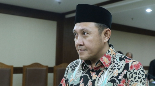 Raut anggota DPRD Lampung Tengah didakwa terima suap Rp 1 miliar