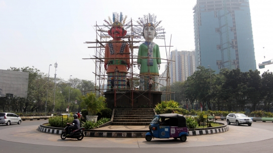 Sambut Asian Games, Monumen Ondel-Ondel dicat ulang