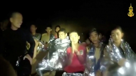 Kondisi tim sepak bola Thailand saat ditemukan tim penyelamat di gua