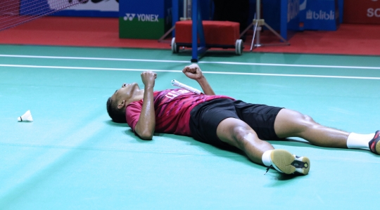 Susah payah Tommy Sugiarto melangkah ke perempat final Indonesia Open