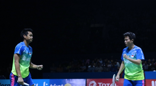 Kalahkan rekan satu negara Tontowi Ahmad/Liliyana Natsir melenggang ke final