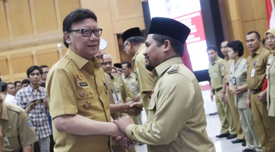 Mendagri lantik Plt Gubernur Aceh dan Plt Bupati Bener Meriah