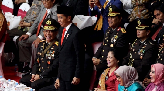Dikawal Kapolri, Presiden Jokowi jadi inspektur di HUT ke-72 Bhayangkara