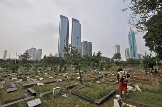 Krisis lahan makam di tanah Jakarta