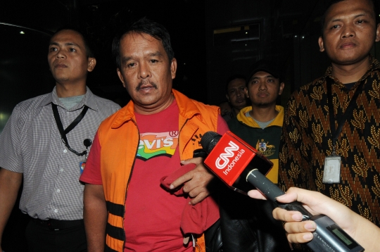 KPK resmi tahan Bupati Labuanbatu Pangonal Harahap