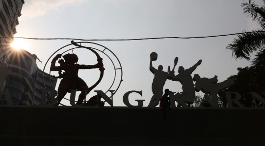 Pintu gerbang GBK dipercantik jelang Asian Games