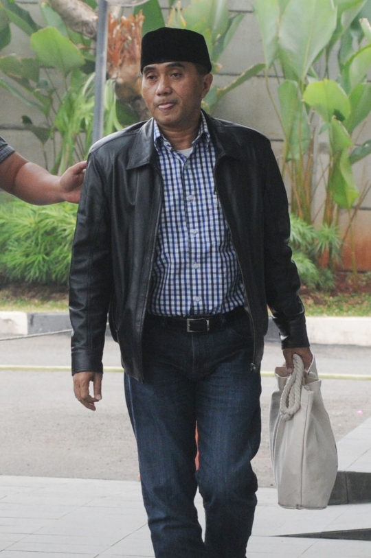 Dalami kasus suap di Kemenakertrans, KPK periksa terpidana Jamaluddin Malik
