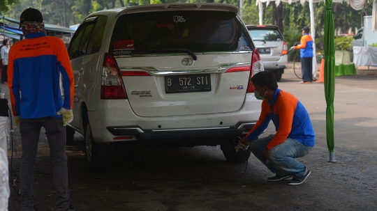 Kontrol kualitas udara, kendaraan bermotor lakukan uji emisi