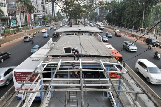 Perluasan halte Transjakarta GBK