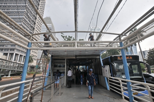 Perluasan halte Transjakarta GBK