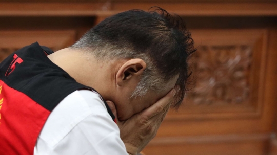Tio Pakusadewo divonis sembilan bulan masa tahanan dan rehabilitasi