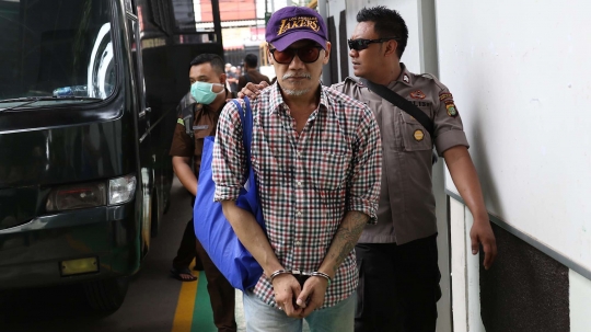Tio Pakusadewo divonis sembilan bulan masa tahanan dan rehabilitasi