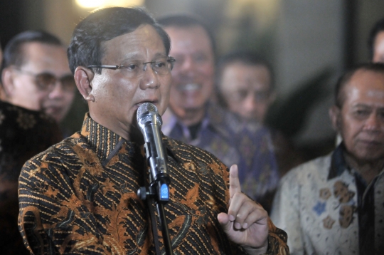 Keakraban SBY dan Prabowo usai bertemu di Mega Kuningan