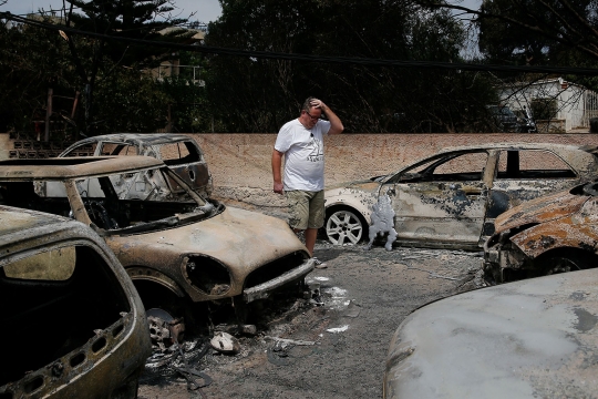 Mencekamnya Desa Mati di Yunani usai dilalap kebakaran hebat
