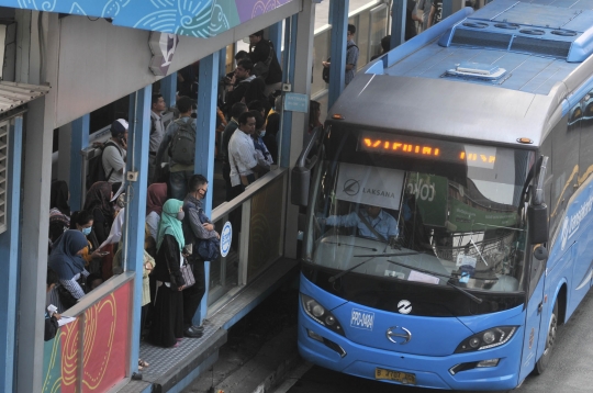 Jumlah penumpang Transjakarta meningkat