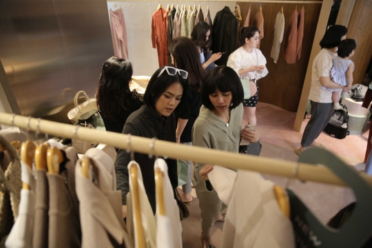 Duma buka flagship store pertama di Jakarta
