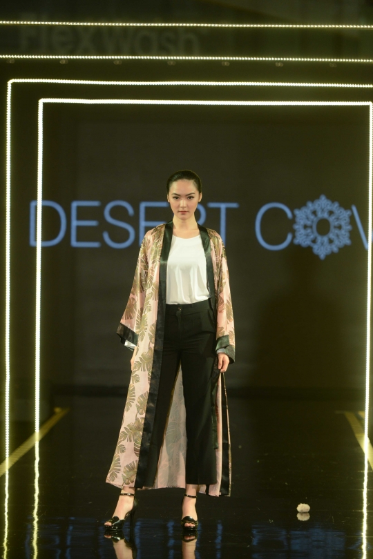 Melihat ragam busana dari brand ternama di JMFW 2018