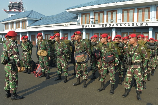 TNI kerahkan 140 prajurit Kopassus evakuasi korban gempa di Rinjani