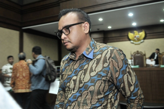 Keponakan Setnov dan Made Oka jalani sidang perdana kasus e-KTP