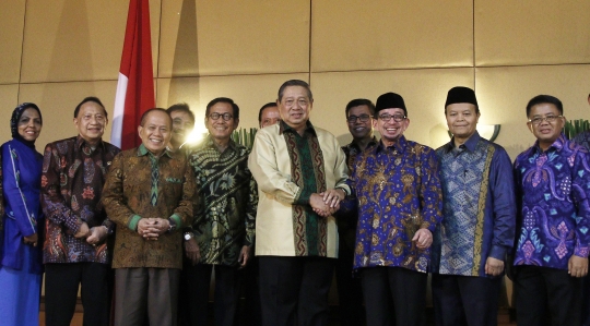 Usai pertemuan tertutup, SBY dan Salim Segaf Al-Jufri gelar jumpa pers