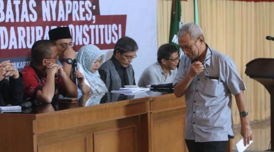 Diskusi 'Hapus Ambang Batas Nyapres, Darurat Demokrasi, Darurat Konstitusi'