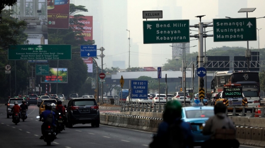 Area ganjil-genap diperluas, begini suasana lalu lintas Ibu Kota