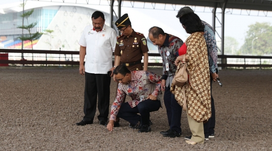 Anies Baswedan tinjau Jakarta Equestrian Park untuk Asian Games