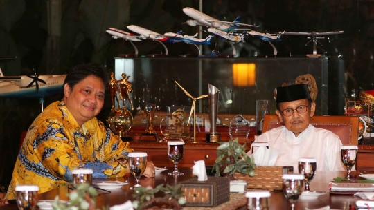 Jelang Pilpres 2019, Airlangga Hartarto temui BJ Habibie