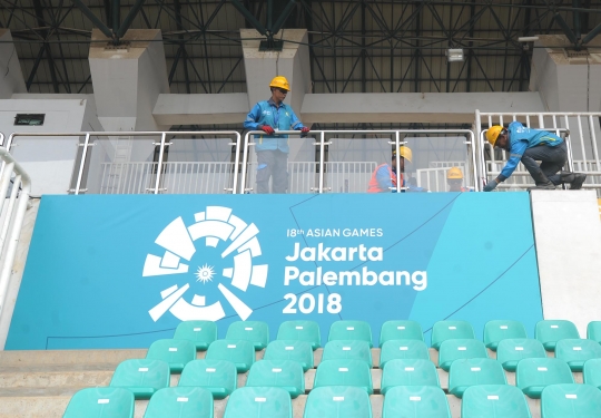 Jelang Asian Games, petugas PLN lakukan apel di Stadion Pakansari