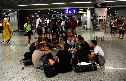 Bandara Frankfurt diterobos orang misterius, ribuan calon penumpang panik