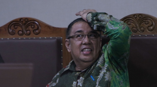 Dugaan suap, mantan Wali Kota dan Wali Kota non-aktif Kendari jalani sidang lanjutan