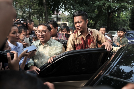 Petinggi Partai Gerindra dan PAN mulai berdatangan ke rumah Prabowo