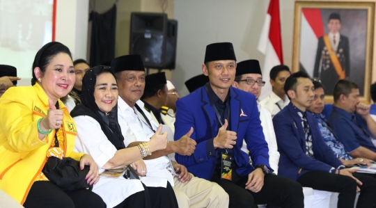 Deretan pimpinan parpol pendukung dampingi Prabowo-Sandiaga ke KPU