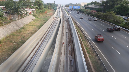 Progres proyek LRT Jabodebek mencapai 41 persen
