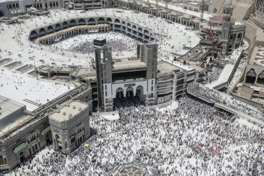 Jelang Haji, umat muslim dunia mulai padati Masjidil Haram