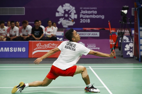 Dramatis, Anthony Ginting hadapi tunggal China sampai terpincang-pincang